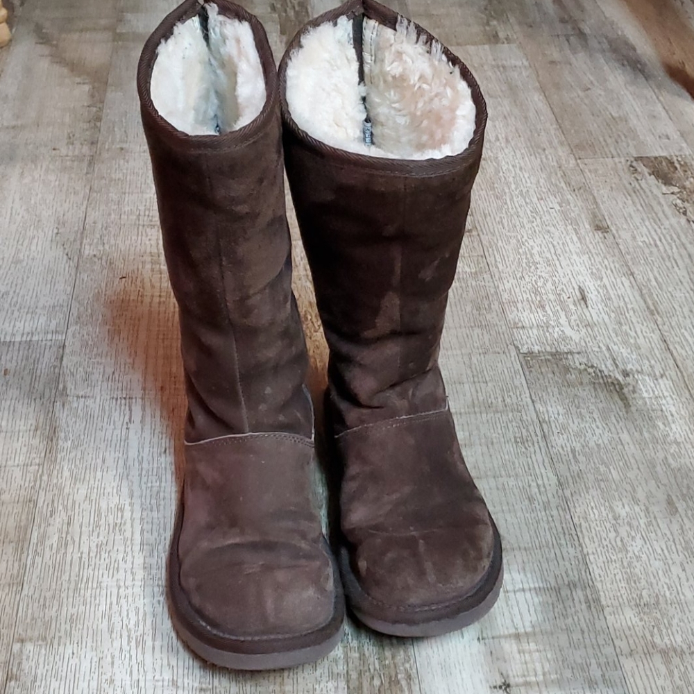UGG Australia calf boots - Picture 1 of 6